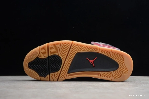 4 CI1184-001 CI1184-001 LASER RETRO BLACK AIR JORDAN 0304